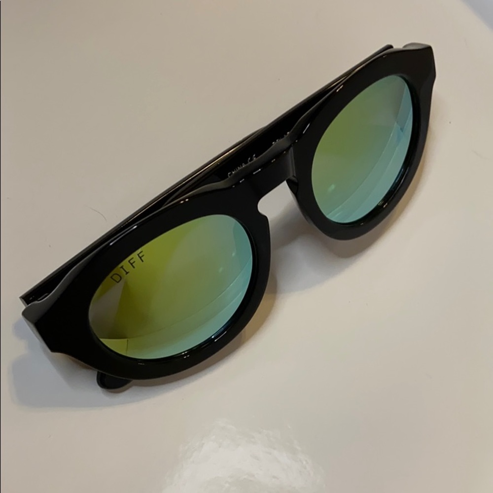 DIFF Sunglasses